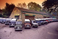 Land Rover Centre 573447 Image 0