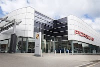 Porsche Centre East London 567987 Image 0