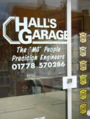 Halls Garage 564893 Image 1