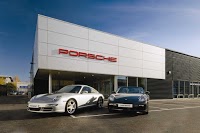 Porsche Centre Byfleet 566475 Image 0