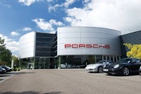 Porsche Centre Mid Sussex 574463 Image 0